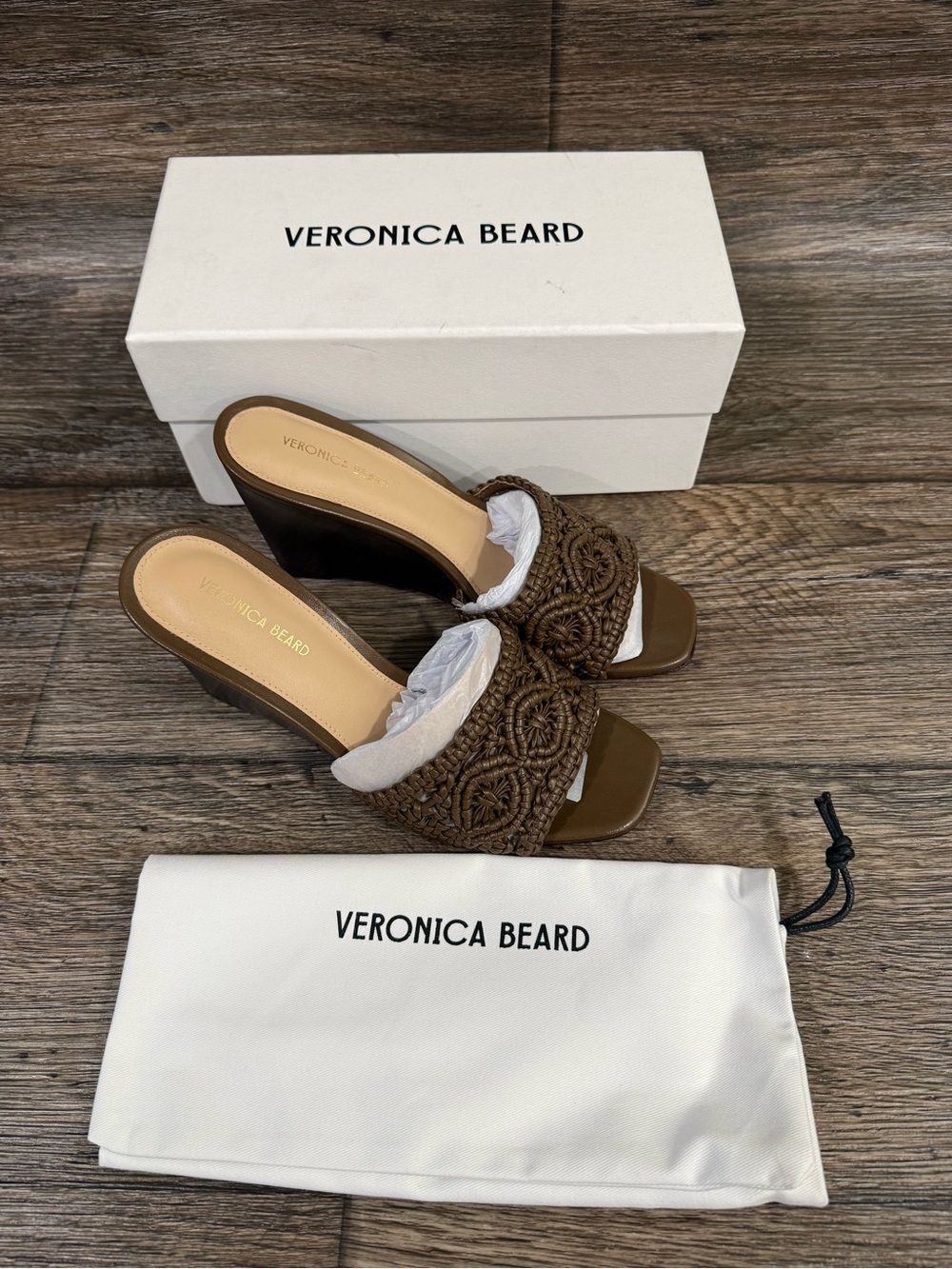NEW IN BOX Veronica Beard Ellen Macramé Wedge Slide Sandal 7M in WALNUT